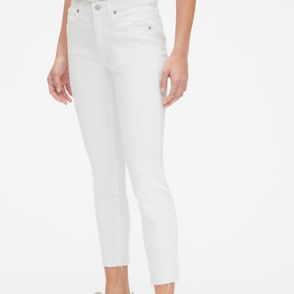 Gap True Skinny Ankle Jeans with Frayed Hem